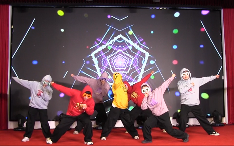 1《卡拉永遠(yuǎn)OK》.png